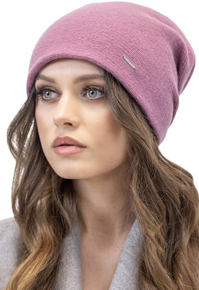 Vivisence Dames Wintermuts - Wolmix Met Zachte Binnenvoering Drie Plooitjes Achter Elastische Pasvorm Decoratief Logoplaatje - Aangenaam Warm en Comfortabel voor Dagelijks Gebruik en Elegante - Roze