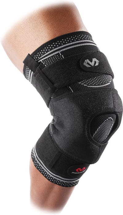ELITE Engineered Elastic™ Kniebrace met Dual Wrap en Scharnieren [5149]