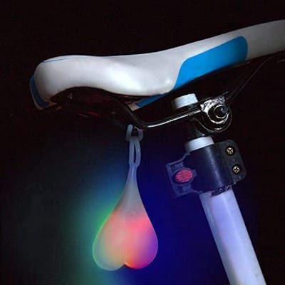 LED Fiets Achterlicht - Waterdicht Hartvormig Veiligheidslicht met Stroboscoop en Stabiele Mode - Rood, Blauw, Groen en Multikleur