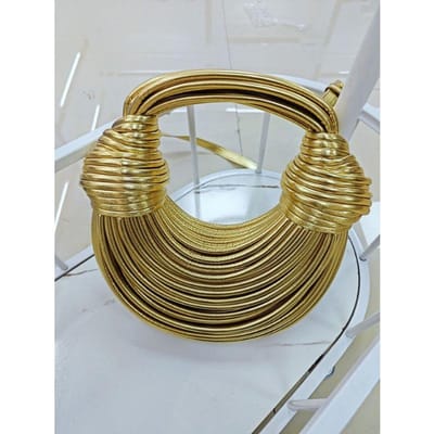 Handgeweven geknoopte noedels met lange schouderbanden Handgewikkelde tas Licht en klein 28*6*20 beige