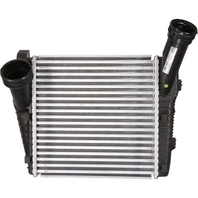 Intercooler NISSENS 96611