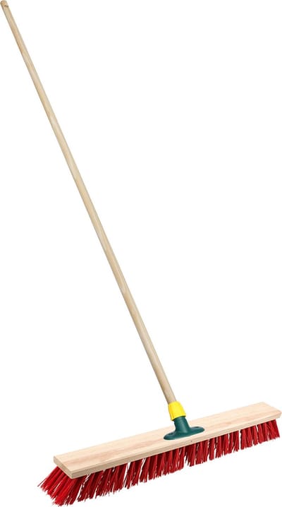 Brumag Straatbezem/buitenbezem - hout/kunststof - steel 140 cm - borstelkop breed 50 cm - rood - met steelhouder