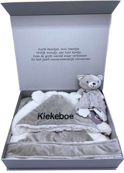 Groot Kraamcadeau Unisex - Koetsiekoetsie babydeken - baby omslagdoek met knuffel - luxe kwaliteit