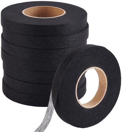 Dailygoods- Stofsmeltband Dubbelzijdig - 8 Rollen - 64 m/Rol - 15 mm Breed - Kledingreparatietape - Geschikt voor Gordijnen en Jeans - Textieltape