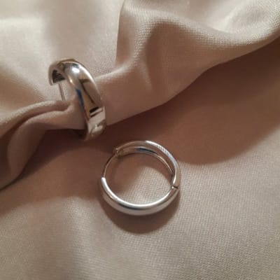 Essence Hoop Earrings Silver