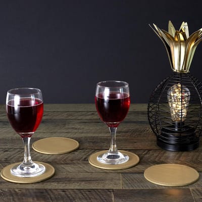 Home Deco Factory Onderzetters voor glazen - 8x stuks - rond - leder look - goud - 10 cm- glasonderzetters
