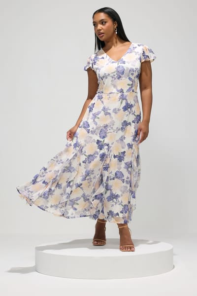 Yours London Witte Maxijurk Met Bloemenprint, Ruches En Wijd Uitlopende Zoom Size 42