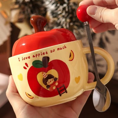 Tasse Mignonne Fille Pomme Dessin Animé Fille Tasse Meilleure Amie avec Couvercle Tasse à Eau en Céramique de Haute Valeur Cadeau d'Anniversaire 401-500ml