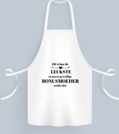 Akyol - dit is hoe de leukste en meest geweldige bonusmoeder eruit ziet Keukenschort - Mama - meest leukste bonusmoeder - moeder cadeautjes - moederdag - verjaardag - geschenk - kado - moeder artikelen - 82 bij 71 cm