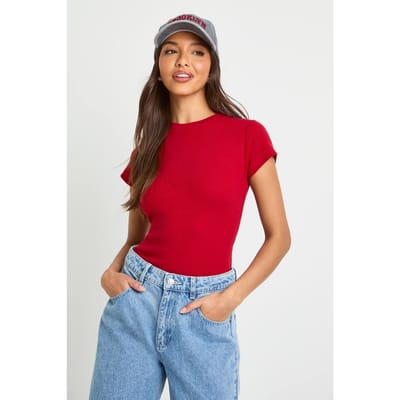 boohoo Dames Geribbelde getailleerde top met korte mouwen | Rood | Maat: 40