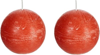 Spaas rustieke bolkaars - oranje - 2x - D8 cm - 24 branduren - ronde kaarsen