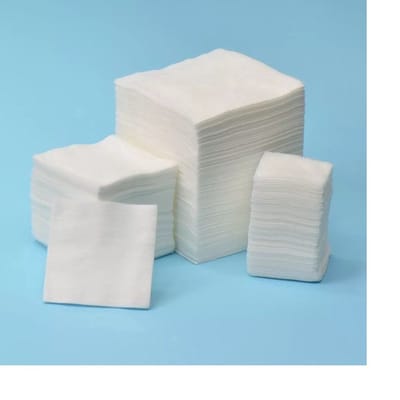 200 steriele gaasjes - gaas kompressen – 10x10 cm - non woven swab - desinfectie of sterilisatie Verpakt in enveloppen van 4 stuks per envelop