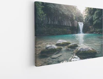Saammp Canvas Schilderij - waterval in de jungle - Landschap - Natuur - 45x30 - Foto op canvas - Wanddecoratie - Muurdecoratie Woonkamer - Slaapkamer decoratie - Canvas Print