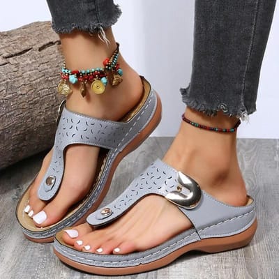 Nieuwe Damesslippers Zomer Dames Teenslippers Sleehakken Open Teen Platform Sandalen Vakantie Casual Instappers Strand Schoenen voor Vrouwen 35 brown