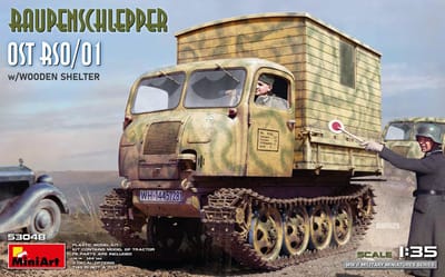 MiniArt Modelbouwpakket Militaire voertuigen - 53048 Raupenschlepper Ost RSO/01 met Houten Cabine – WWII Duits Rupsvoertuig Plastic - 1:35 - Modelbouw