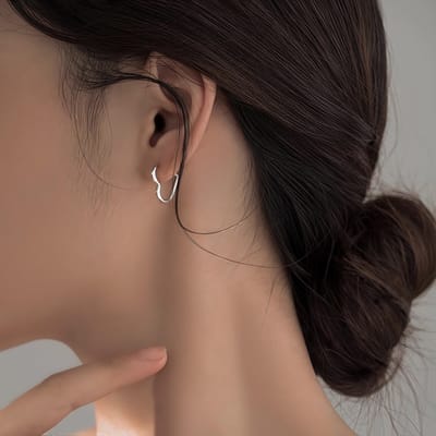 1 Paar Roestvrijstalen Hartvormige Oorbellen eenvoudig en elegant modieuze Damesoorbellen voor dagelijks gebruik of feestjes, sieraden accessoires 1 pair black