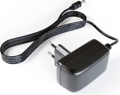 GO SOLID! ® Oplader geschikt voor Logitech Squeezebox internetradio PSAA18R-180 993-000385