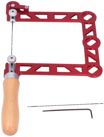 Dailygoods- Figuurzaag Precisie - Houten Handvat - Aluminium Behuizing - Ideaal voor Houtbewerking - Ergonomisch Ontwerp - Inclusief Zaagblad - Handzaag