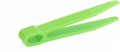 Vlakke Pincet met Kleurclip - Groene Plastic Pincet voor Fijn Werk - Ideaal voor Cosmetica, Nagelverzorging, Elektronica en Hobbys - Antislip Greep - Sterk en Flexibel - Geschikt voor Zowel Beginners als Professionals