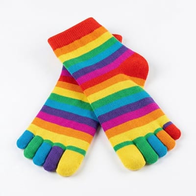 1 Paar WH Regenboog Gestreepte Mid-Calf Vijf-Teensokken – Maat 35-38