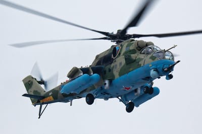Zvezda Modelbouwpakket Helikopters - 4813 Mil Mi-35M Russian Attack Helicopter Plastic - 1:48 - Modelbouw