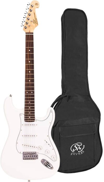 Elektrische gitaar - SX ED1 - ST-model - 3x Single Coil - Vintage Tremolo - 22 frets - Vintage White - Inclusief gigbag