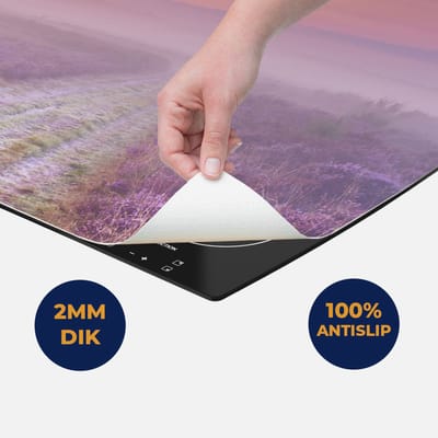 Chefcare Inductie Beschermer Pad in de Weide tijdens de Mist - 60x50 cm - Afdekplaat Inductie - Kookplaat Beschermer - Inductie Mat