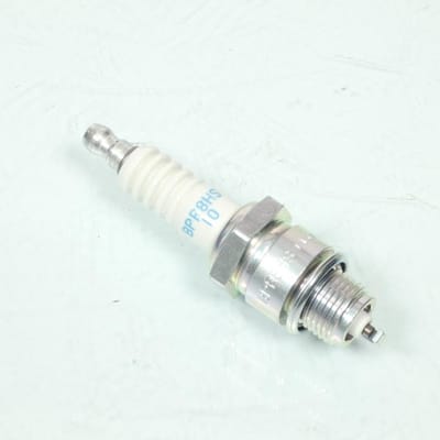 Bougie NGK voor Motor Yamaha 132 RX-K 2007 tot 2008 BPR8HS-10 Nieuw