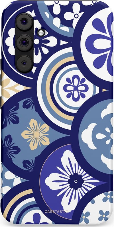 Casetastic Hoesje Geschikt voor Samsung A54 (5G) - Stijlvolle Beschermende Duo-layer Case - Blauwe bloemen Talavera Maiolica Patroon