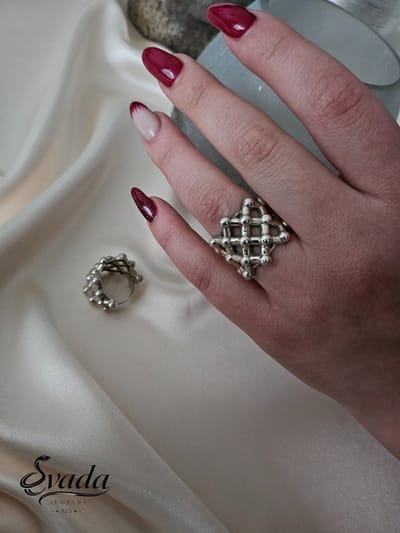 925 Sterling Zilver EVADA Jewelry Ring - Open Geometrisch Raster Design met Bolletjes - Verstelbare Statement Ring - Handgemaakt Vintage Damesring - Moderne Zilveren Ring - Cadeau voor Haar