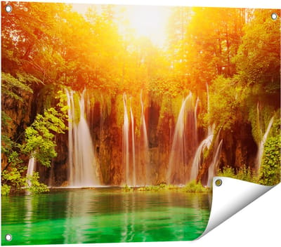 Gards Tuinposter Watervallen bij het Groene Meer met Zon - 80x60 cm - Tuindoek - Tuindecoratie - Wanddecoratie buiten - Tuinschilderij