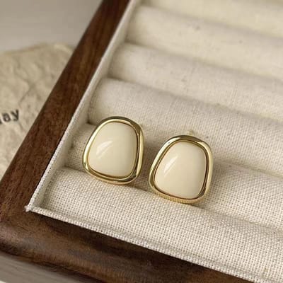 Geometrie Witte Kleur Vierkante Stud Oorbel voor Vrouwen Frans Retro Elegant Koreaans Lief Oor Huwelijksfeest Sieraden Vriendin Cadeau gray