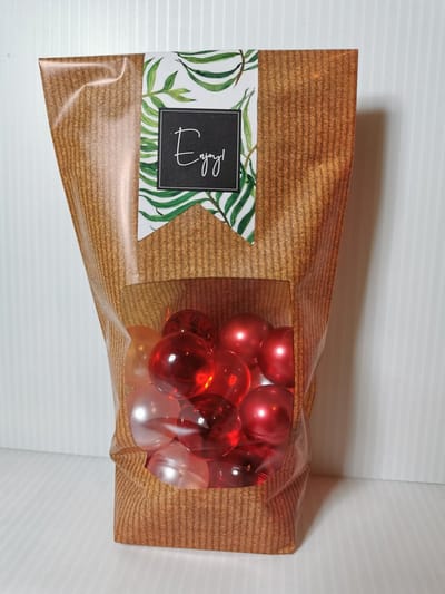Mooi zakje  25 badparels rozenparfum leuk zakje als geschenk of voor je zelf