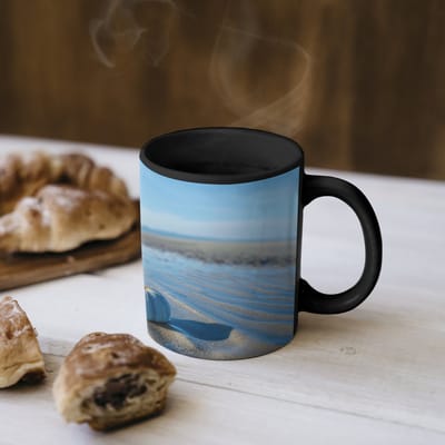 Magische Mok - Foto op Warmte Mokken - Koffiemok - Strand - Schild - Water - Blauw - Magic Mok - Beker - 350 ML - Theemok