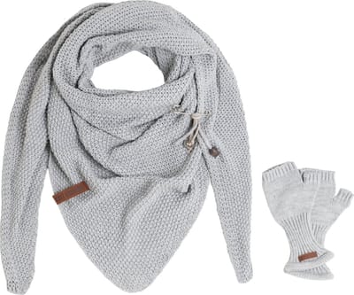 Knit Factory 2-delige Dames Winterset - Coco Omslagdoek - Cleo Vingerloze Handschoenen - Set met sjaal en handschoenen voor dames - Licht Grijs
