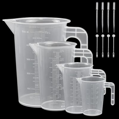 Meten Kannen Set 50ml 100ml 250ml 500ml Clear Plastic Maatkannen Lab Gegradeerde Beker Maatbeker met 4 STKS 3 ml Pipetten Druppelaar, 4 STKS Roerstaafjes voor Keuken Koken Bakken