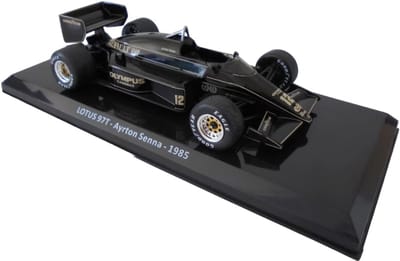 Formule 1 Modelauto 1:24 - Ayrton Senna Lotus 97T Winnaar Portugal GP 1985