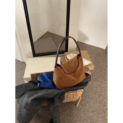 Nieuwe Herfst- en Winter Suède Schoudertas voor Dames Retro Splicing Handtas Modieuze en Veelzijdige Onderarmtas beige