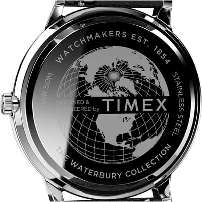 Timex Waterbury Classic Day/Date Analoog Horloge Wit En Zwart Case: 100% Stainless Steel | Armband: 100% Leather 40 TW2U88400AJ, TW2U88600AJ