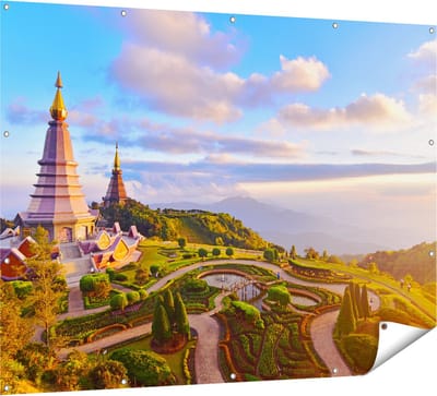 Gards Tuinposter Pagode Tempels in de Inthanon Berg in Thailand - 160x120 cm - Tuindoek - Tuindecoratie - Wanddecoratie buiten - Tuinschilderij