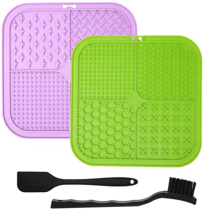 Dailygoods- Likmat Antislip - 2 Stuks - Voedingsmat - Trainingsmat - Geschikt voor Honden/Katten - Inclusief Borstel/Schraper