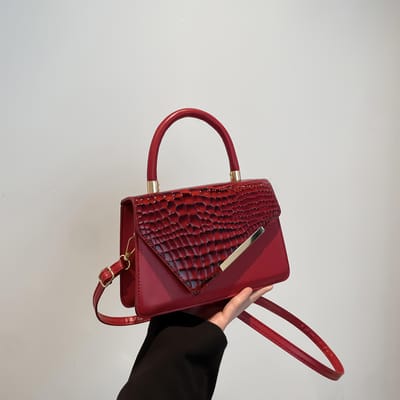 Minimalistische Vierkante Crossbody Tas voor Dames, Geschikt voor Kantoor & Reizen, Lichtgewicht, Verstelbare Band, Dagelijkse Handtas, Veelzijdig Casual/Formeel Gebruik rood