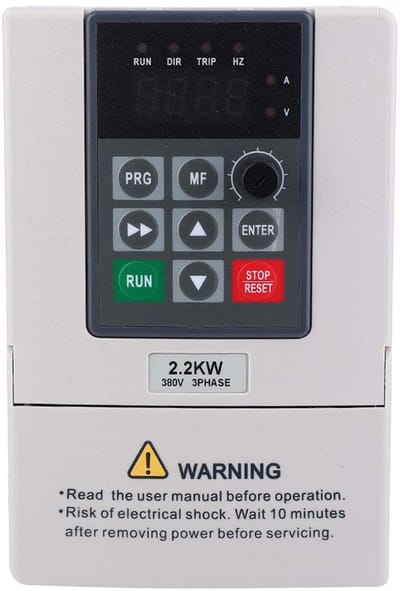 Jhubersproducts - Frequentie Inverter - 380V - Hoge prestatie voor motorregeling - 2.2 kW - Efficiënt en betrouwbaar - Geschikt voor toepassingen - 3-