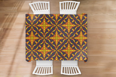Kerst Tafelkleed - Kerstmis Decoratie - Tafellaken - Patronen - Kerst - Goud - 170x130 cm - Kerstmis Versiering - Tafeldecoratie Kerstmis - Kerstdecoratie tafel - Tafelversiering