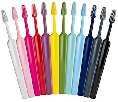Tandenborstel Set - Kleine Borstel - Mondverzorging - Ergonomisch Handvat - 12 Stuks - Diverse Kleuren