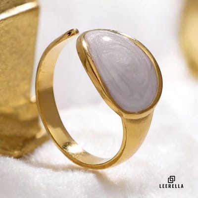 Leerella Luxe Roestvrijstalen Damesring Model-5 Goudkleurig Verstelbaar – Stijlvol, Elegant, Tijdloos en Duurzaamheid in Één (Model 1 t/m 10)