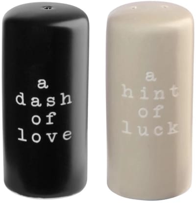 Asa Hey peper en zoutstrooier D3.2cm H6.5cm 'a dash of love & a hint of luck'