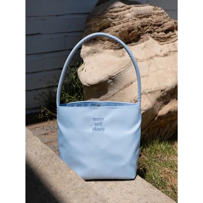 Version Coréenne de Sac Seau en Nylon Imperméable Haute Élasticité Brodé Ins Sac à Main Tendance et Polyvalent Décontracté Sous l'Aisselle Simple Épaule Sac pour Femmes gray