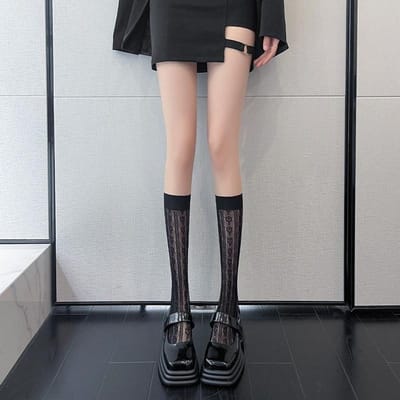 Chaussettes Hautes Fishnet Lolita pour Femmes Style Japonais Motif Rayures Cœurs Dentelle Over Knee Longues Bas Jk Filles Cos Stockings One Size