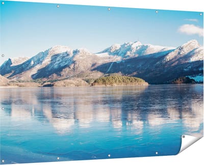 Gards Tuinposter Meer bij het Bergen Landschap in Noorwegen - 180x120 cm - Tuindoek - Tuindecoratie - Wanddecoratie buiten - Tuinschilderij